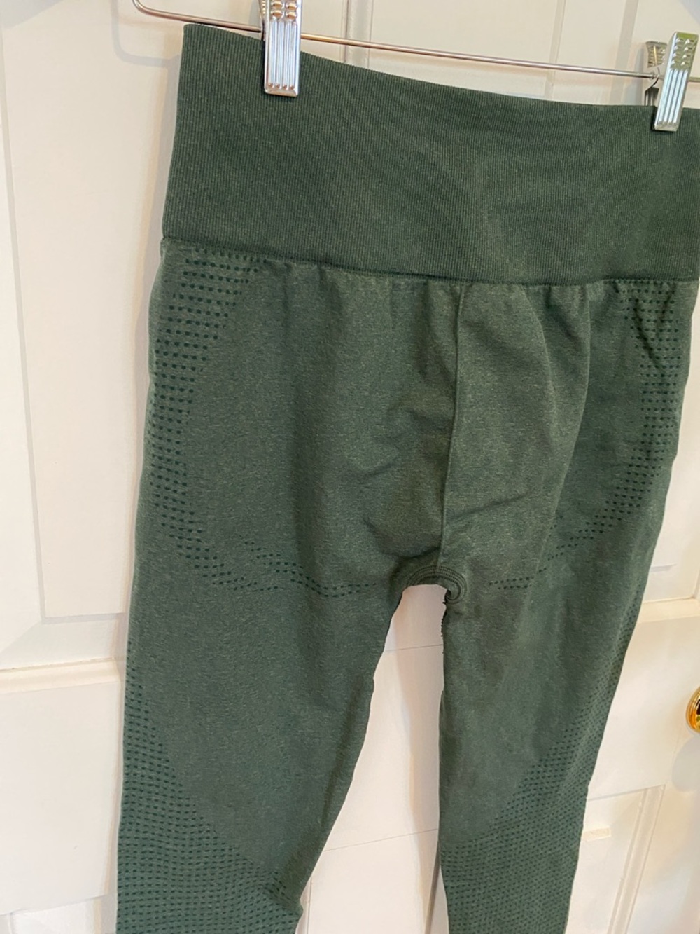 Gymshark Dark Green Seamless High-Waist Leggings - Picture 5 of 11